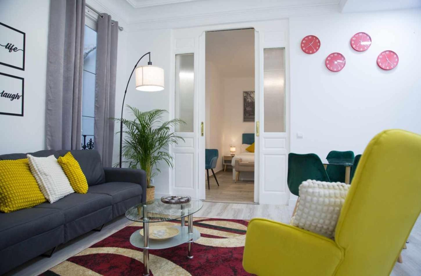 Una Lujosa Estancia En Las Cortes Madrid Exteriér fotografie